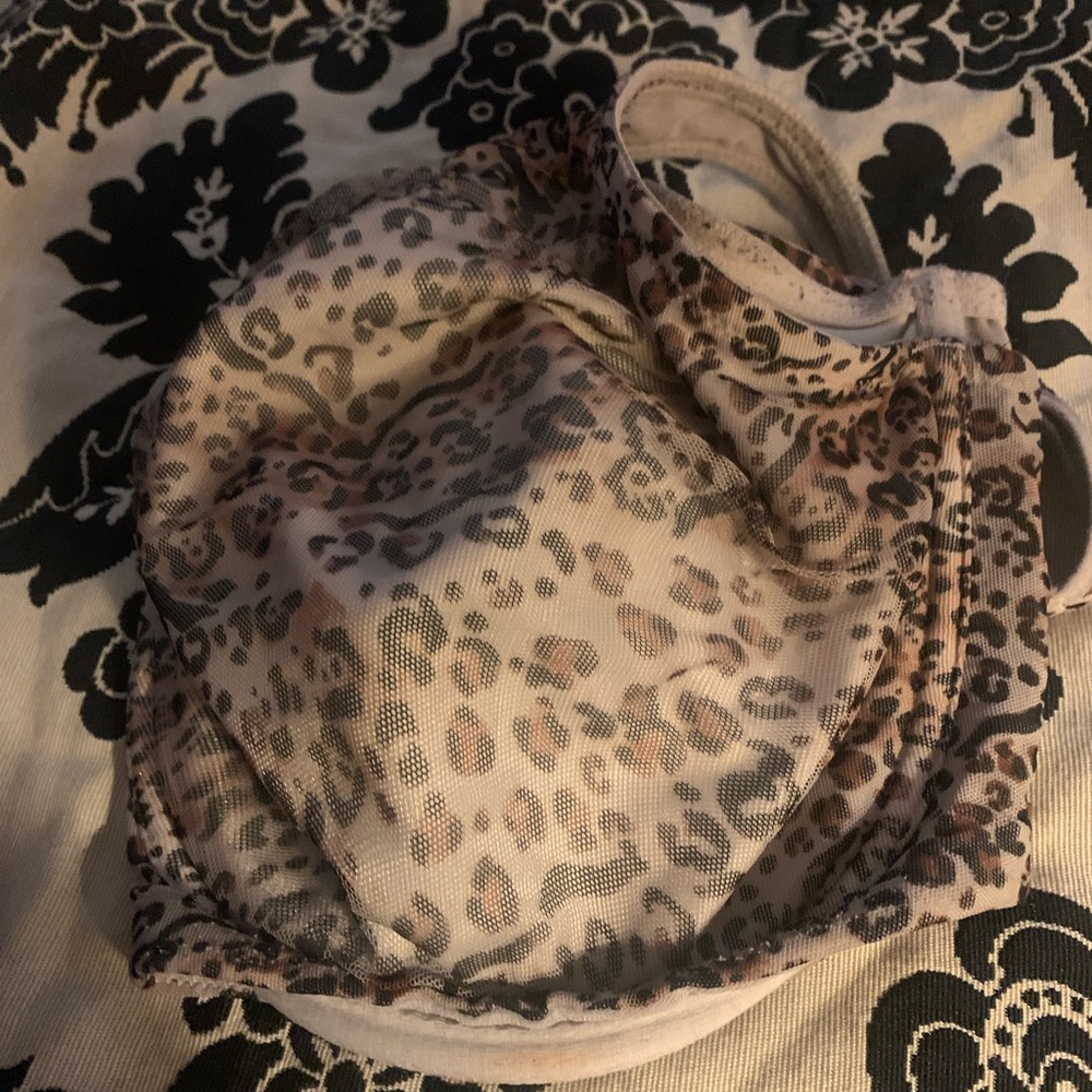 First and Curve Bra. 38H